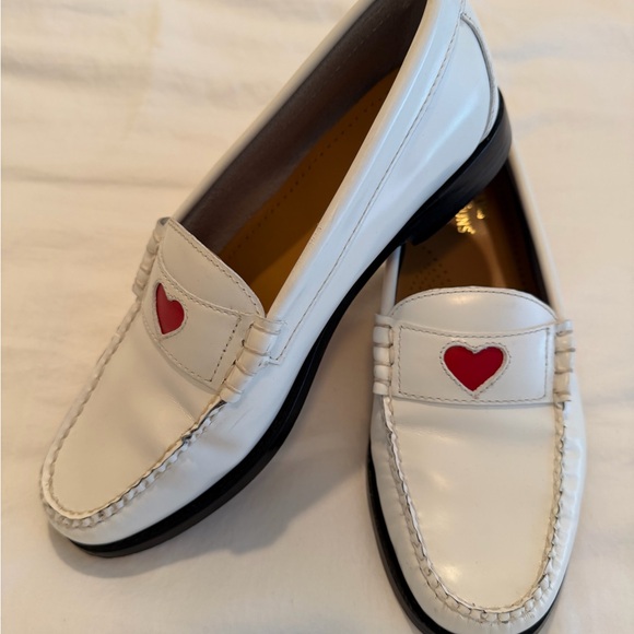 G.H. Bass & Co. Shoes - G.H. Bass Whitney Love Weejuns